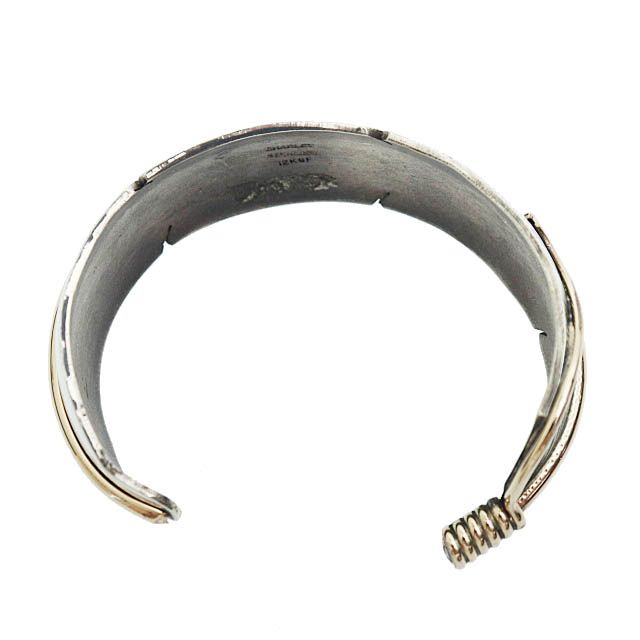 ナバホ族 NAVAJO CHRIS CHARLEY 12k GF Sterling Feather Cuff クリス