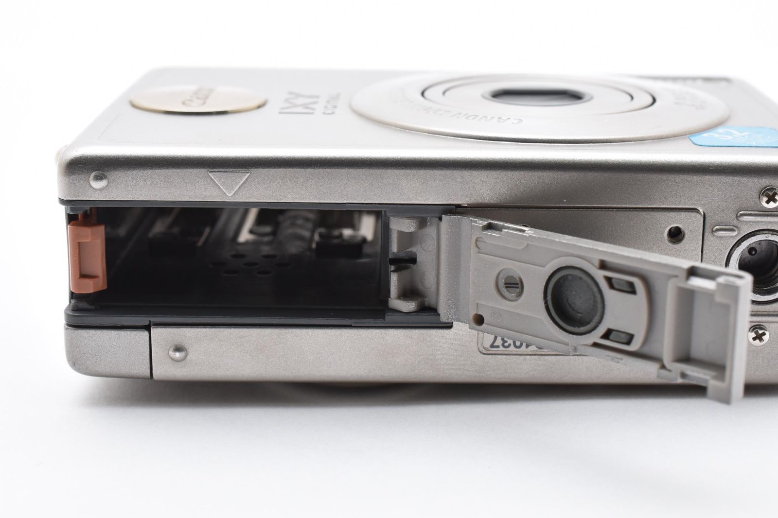 美品 Canon IXY DIGITAL 320 キャノン コンパクト デジタル カメラ