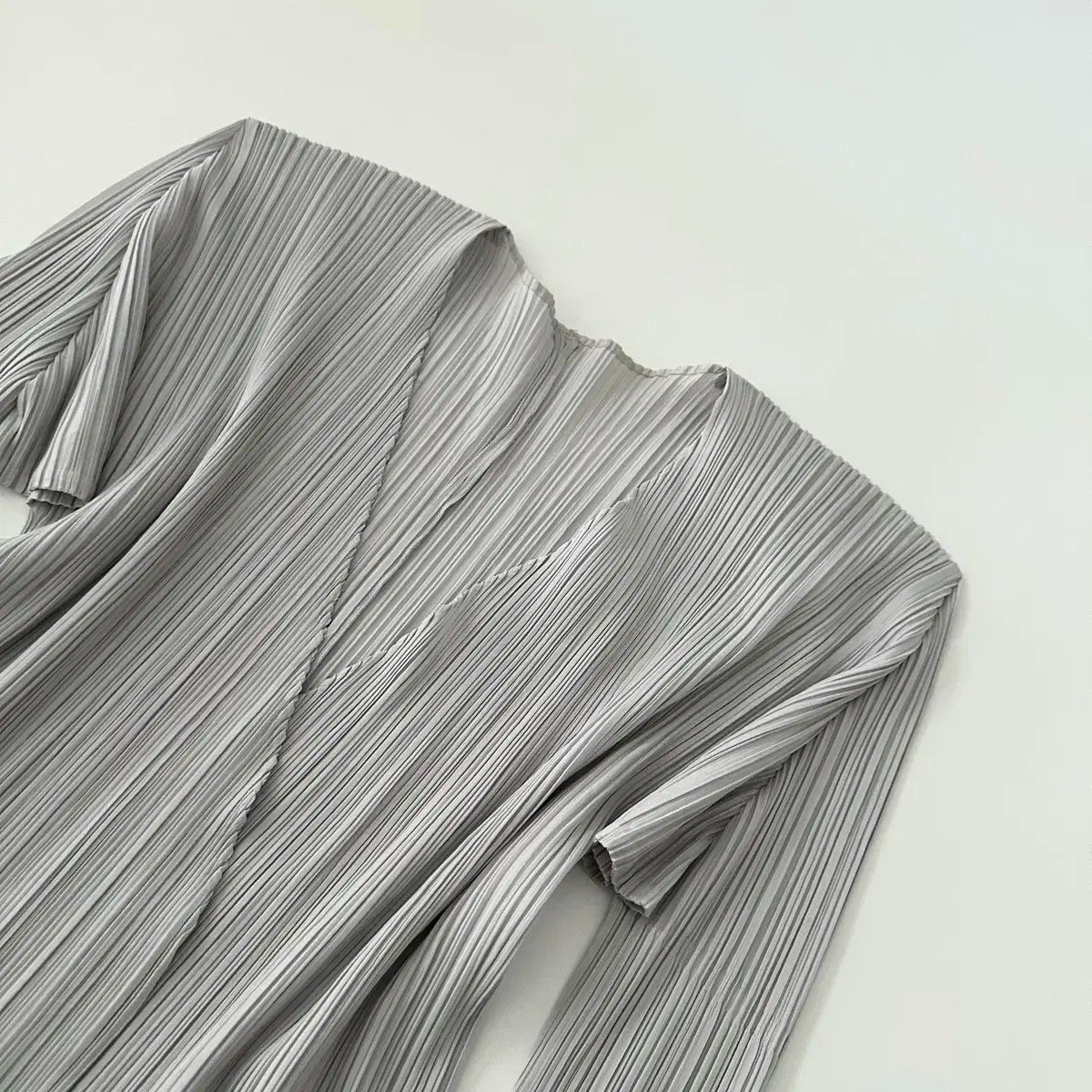 ISSEY MIYAKE プリーツプリーズ カーディガン