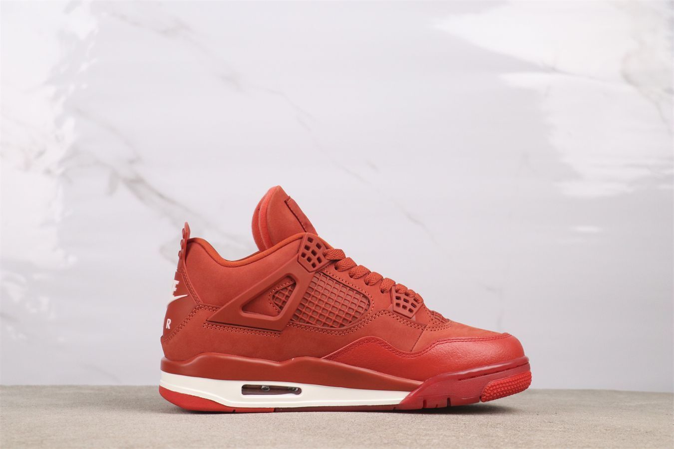 今日 エアジョーダン HF4340-800 ハイトップ レッドブリック