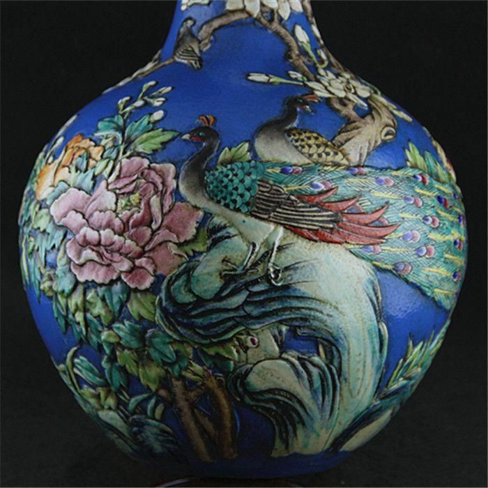清乾隆帝浮彫藍釉粉彩花鳥天球瓶 景徳鎮 陶磁器 装飾品 現代工芸品 美術品 置物 清乾隆帝浮彫藍釉粉彩花鳥天球瓶 景徳鎮 陶磁器 装飾品 現代工芸