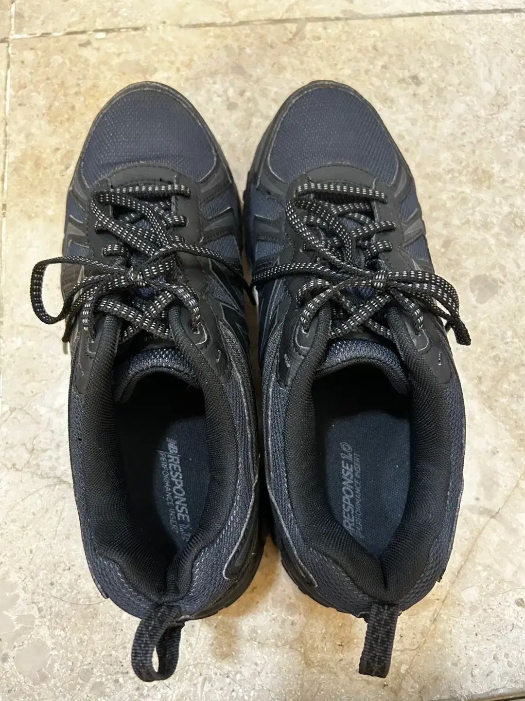 ニューバランス 410v5