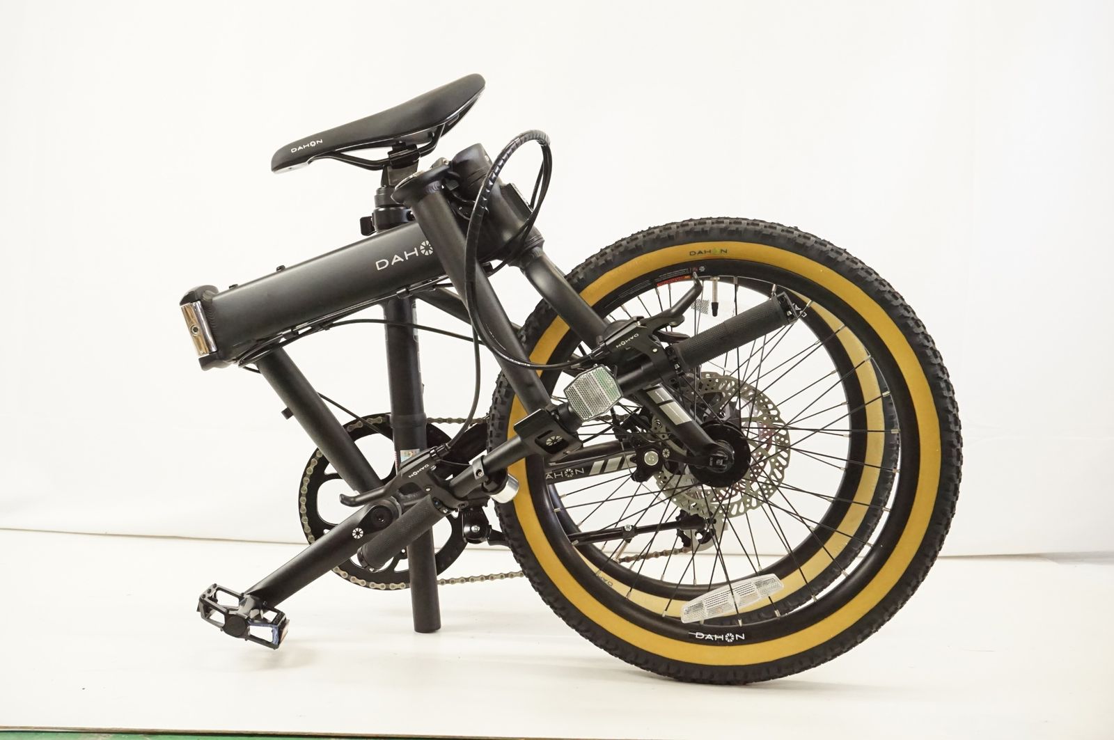 DAHON 「ダホン」 HORIZE DISC LTD 2024年モデル 折り畳み自転車