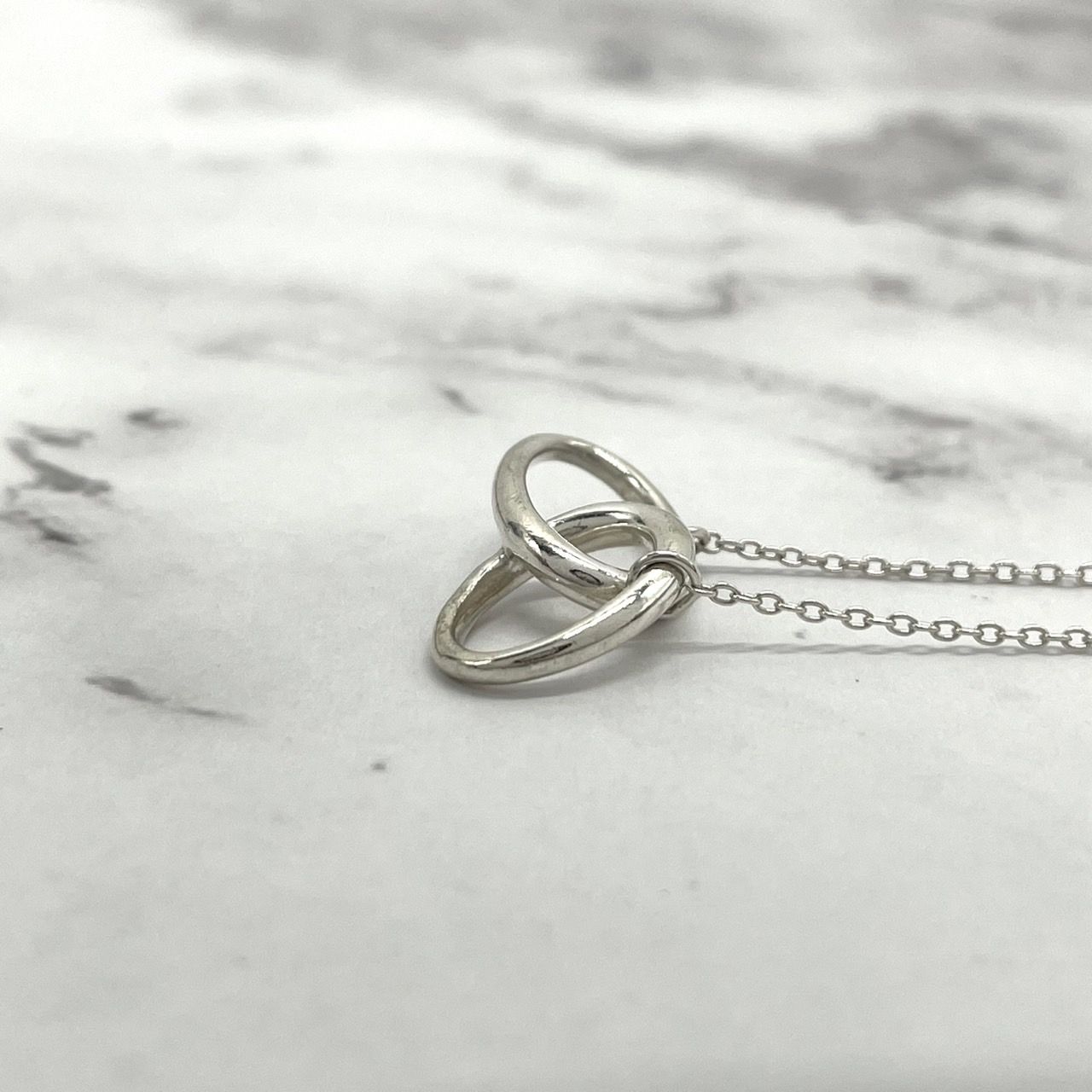 Tiffany & Co. シルバーネックレスリングセット　ダブルループ 美品 TIFFANY & Co. ティファニー ネックレス ダブルループ