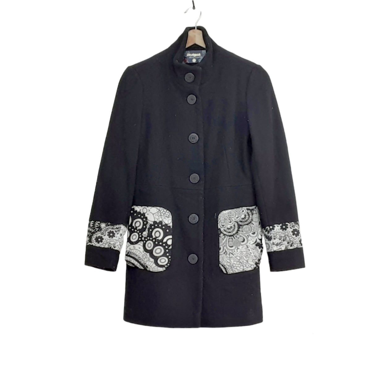 Desigual(デシグアル) コート サイズ36 M レディース美品 - 黒×白 長袖 