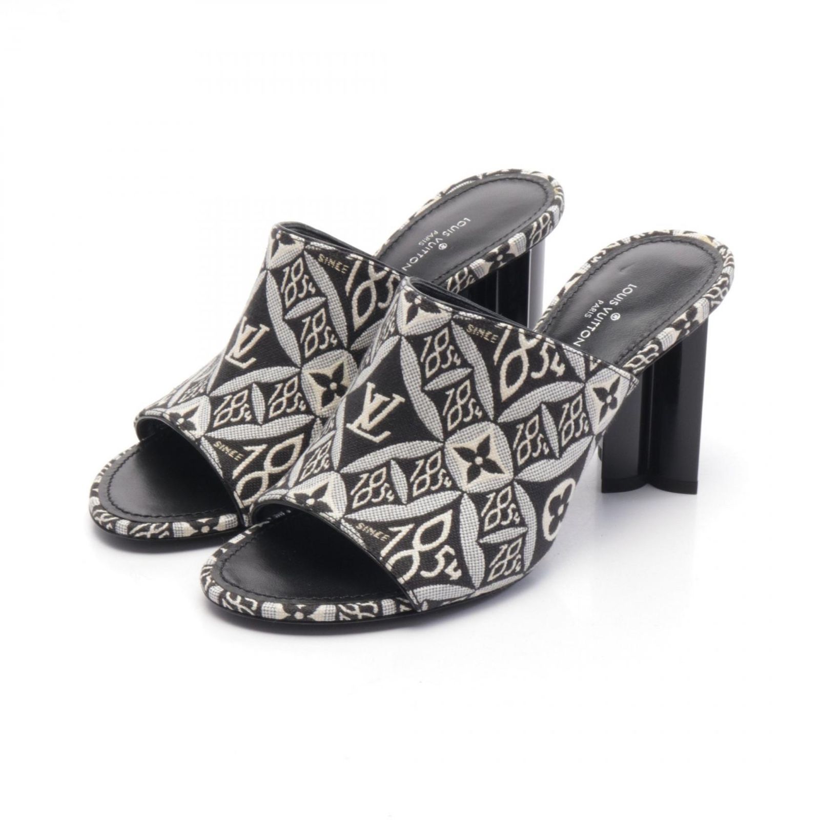 Hybrid sneaker mule アクレント　aclent Aclent アクレント Hybrid sneaker mule Axel Arigato's newest mule