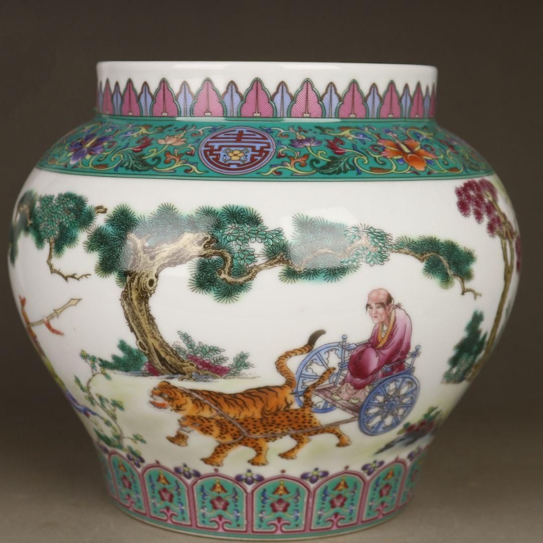 乾隆琺瑯彩福寿花紋茶缶 景徳鎮 陶磁器 装飾品 現代工芸品 美術品 置物 乾隆款琺瑯彩人物図磁の壺 景徳鎮 陶磁器 装飾品 現代工芸品