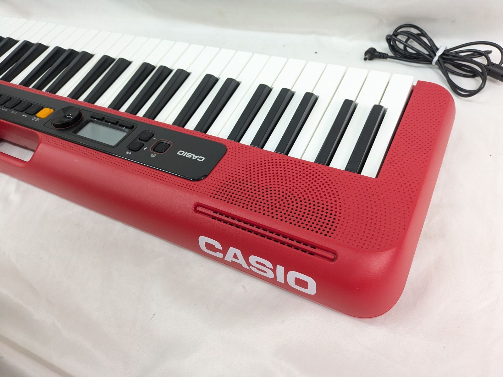 美品！ カシオ 電子キーボード CT-S200RD 61鍵盤 CASIO レッド