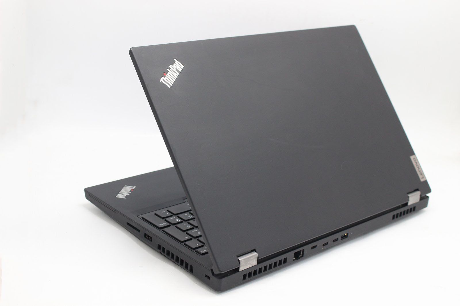 中古美品 4K 15.6型タッチ Lenovo ThinkPad P15 Gen1 Windows11