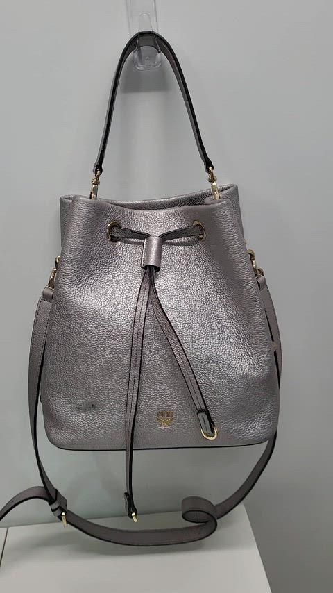 MCM 銀色 巾着 トート-クロスバック 送料無料 メルカリshop取引では対象外