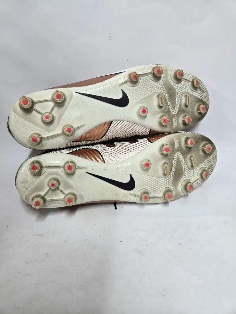 マーキュリアル