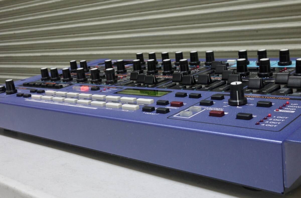 JP-8080 シンセサイザー