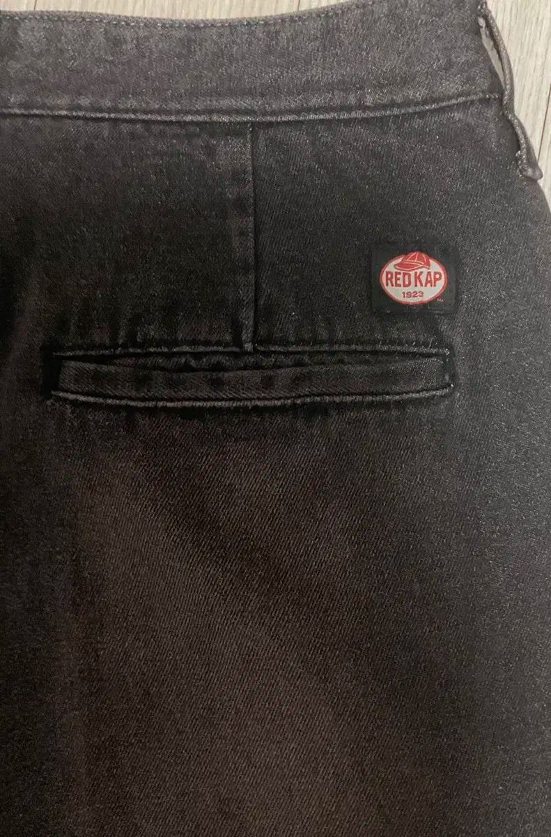  FREAK S STORE x レッドキャップ ツータック バギー ワイド デニム ブラック その他 デニム ジーンズ