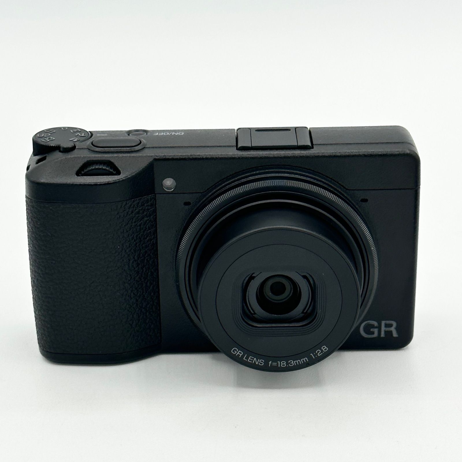 RICOH GR デジカメ ほぼ新品 4933 ほぼ新 4933ショット】RICOH GR III デジタルカメラ リコー RICOH