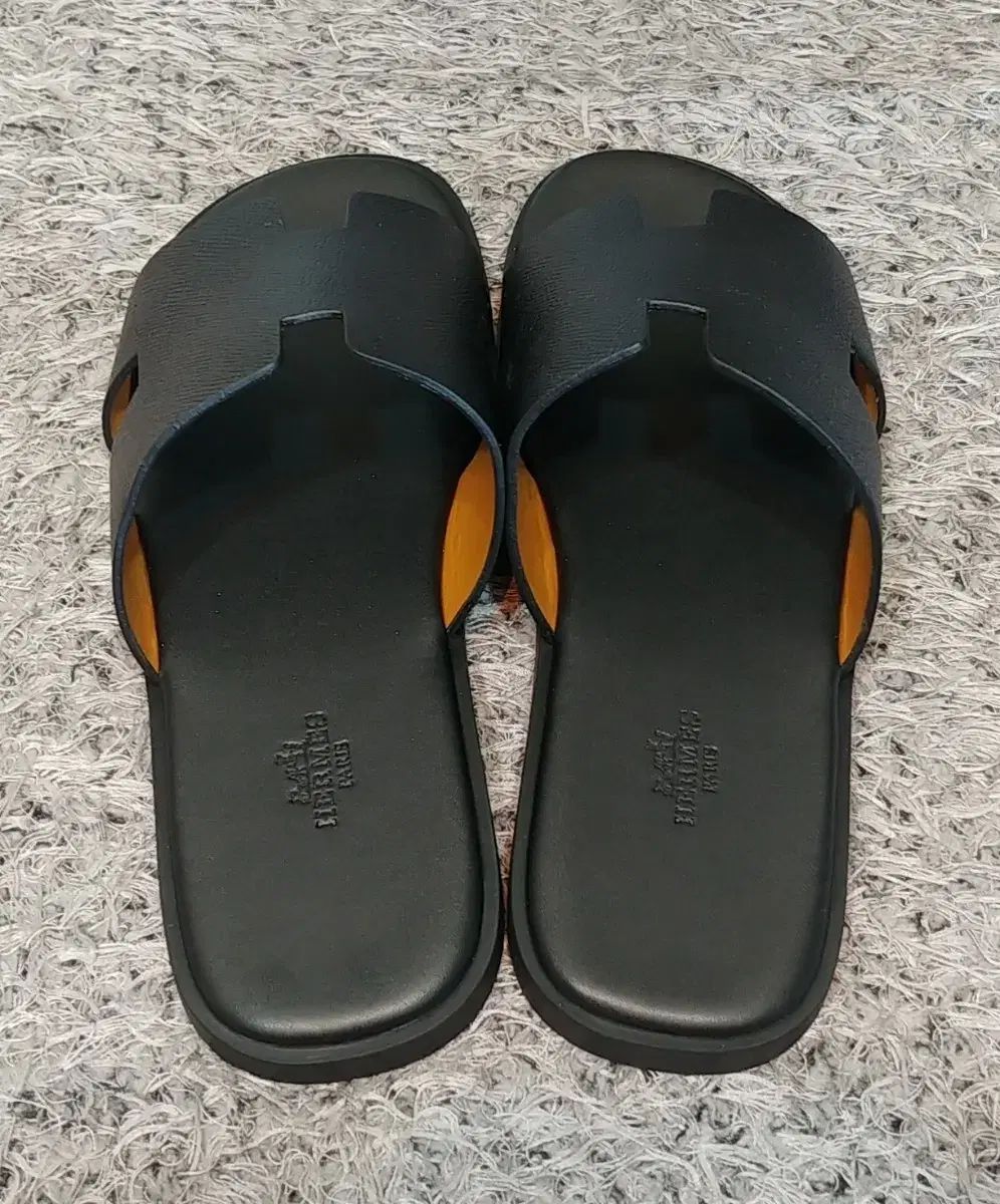 HERMES エルメス イズミール ブラック 43サイズ HERMÈS エルメス