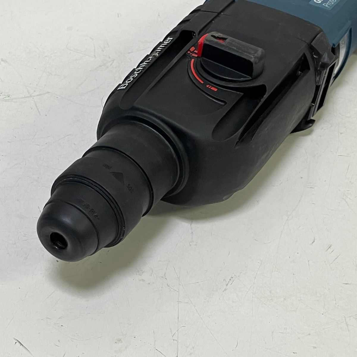 ЗЗBOSCH ボッシュ 100V ハンマドリル 集じんシステム ケース付 GBH2  