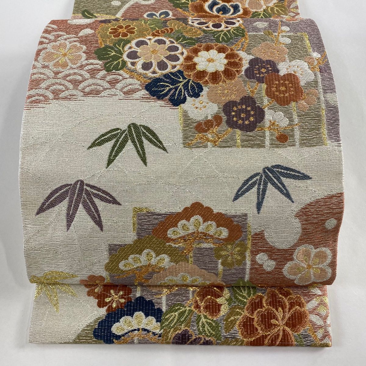 袋帯 美品 逸品 証紙 花丸文 松竹梅 金銀糸 箔 ベージュ 六通 正絹 【中古】 - メルカリ