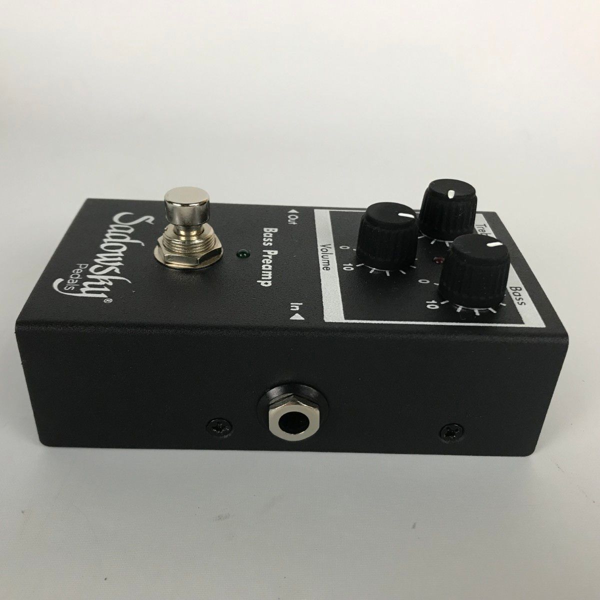 V2 Bass