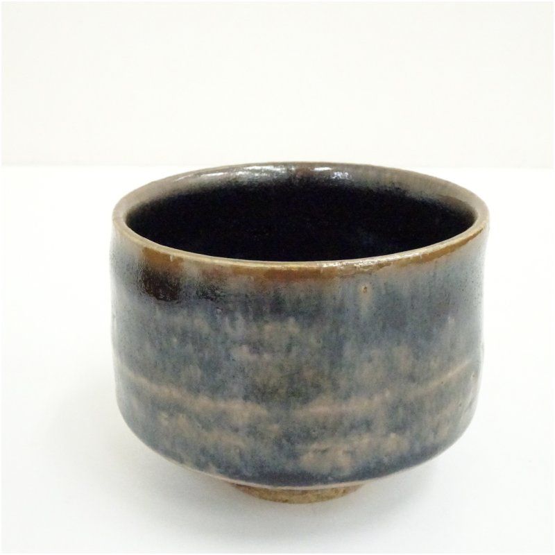京焼 荒尾常三造 鐡薬茶碗 共箱 茶道 抹茶 おしゃれ 抹茶茶碗 抹茶碗 和食器 レトロ 茶器 骨董 茶わん 茶会 茶の湯