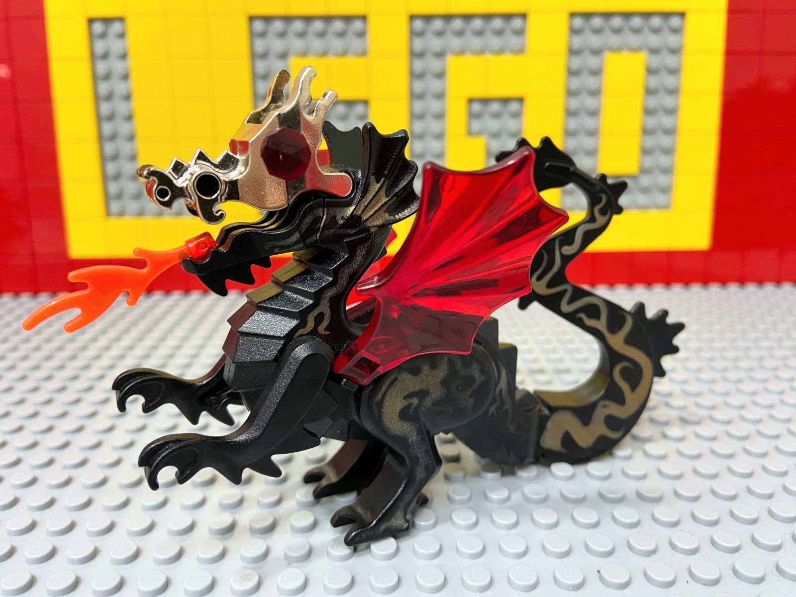 ☆ゴールデンドラゴン☆ レゴ 動物ミニフィグ 竜 龍 ドラゴン ( LEGO 人形 世界の冒険シリーズ 7419 ゴールデンドラゴン城 - メルカリ