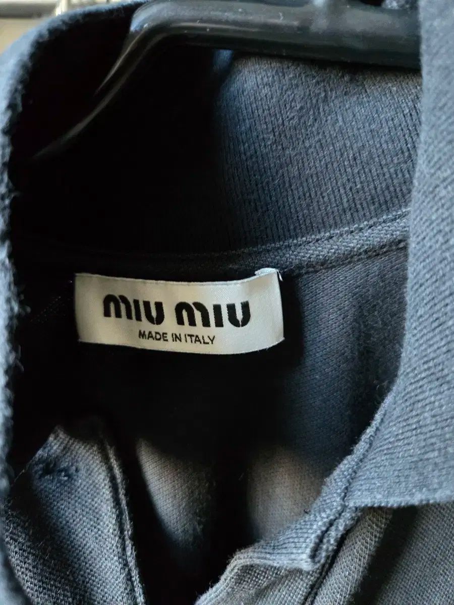 MIU MIU ミュウミュウ 黒 半袖 ポロ t シャツ