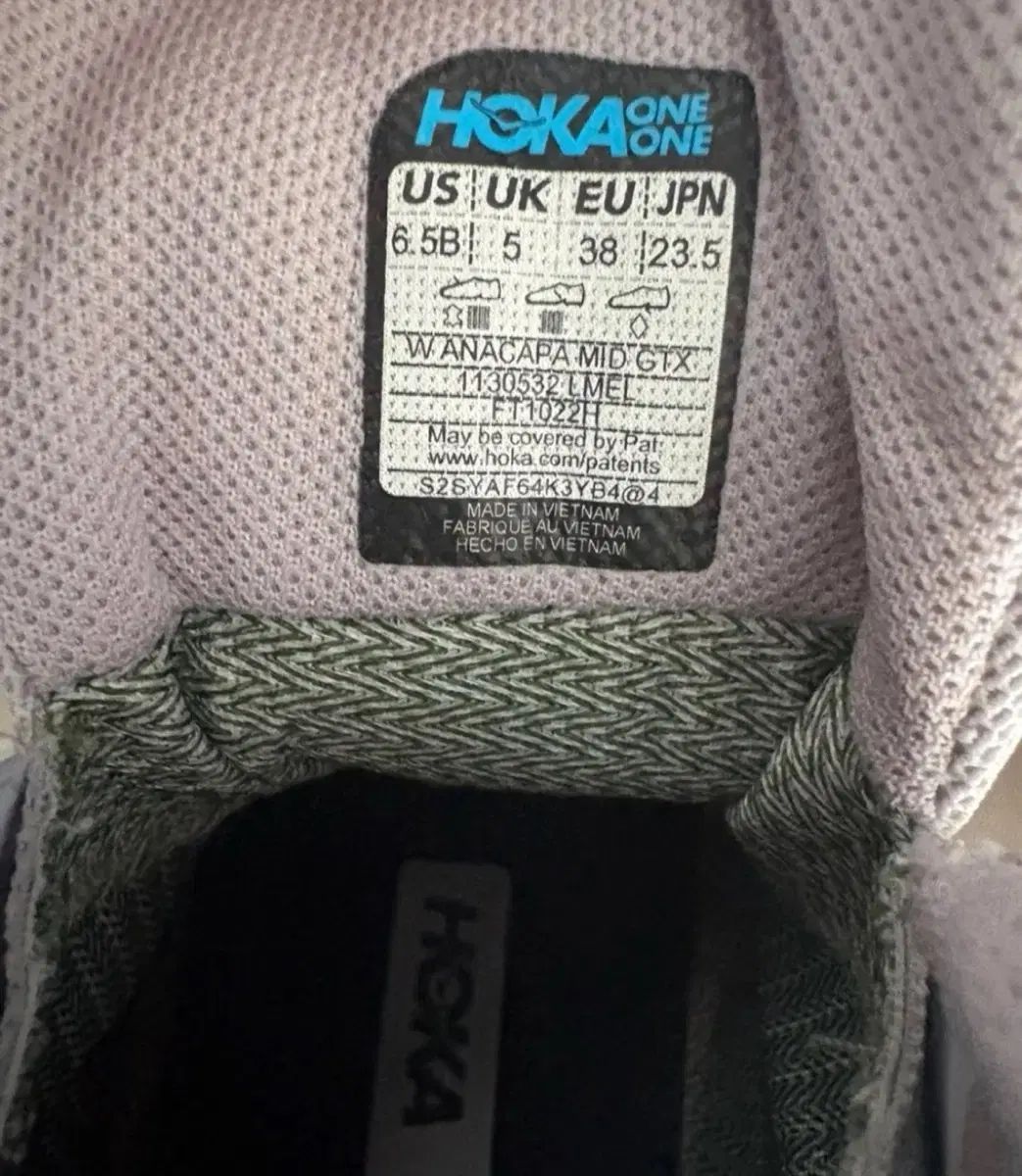 HOKA