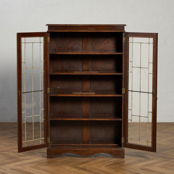 ガラス キャビネット