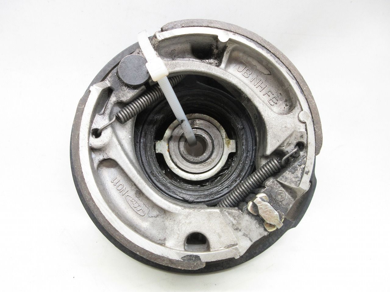 XL50S フロントドラムブレーキ スピードメーターギヤ付 バイク部品 0709H34M-27