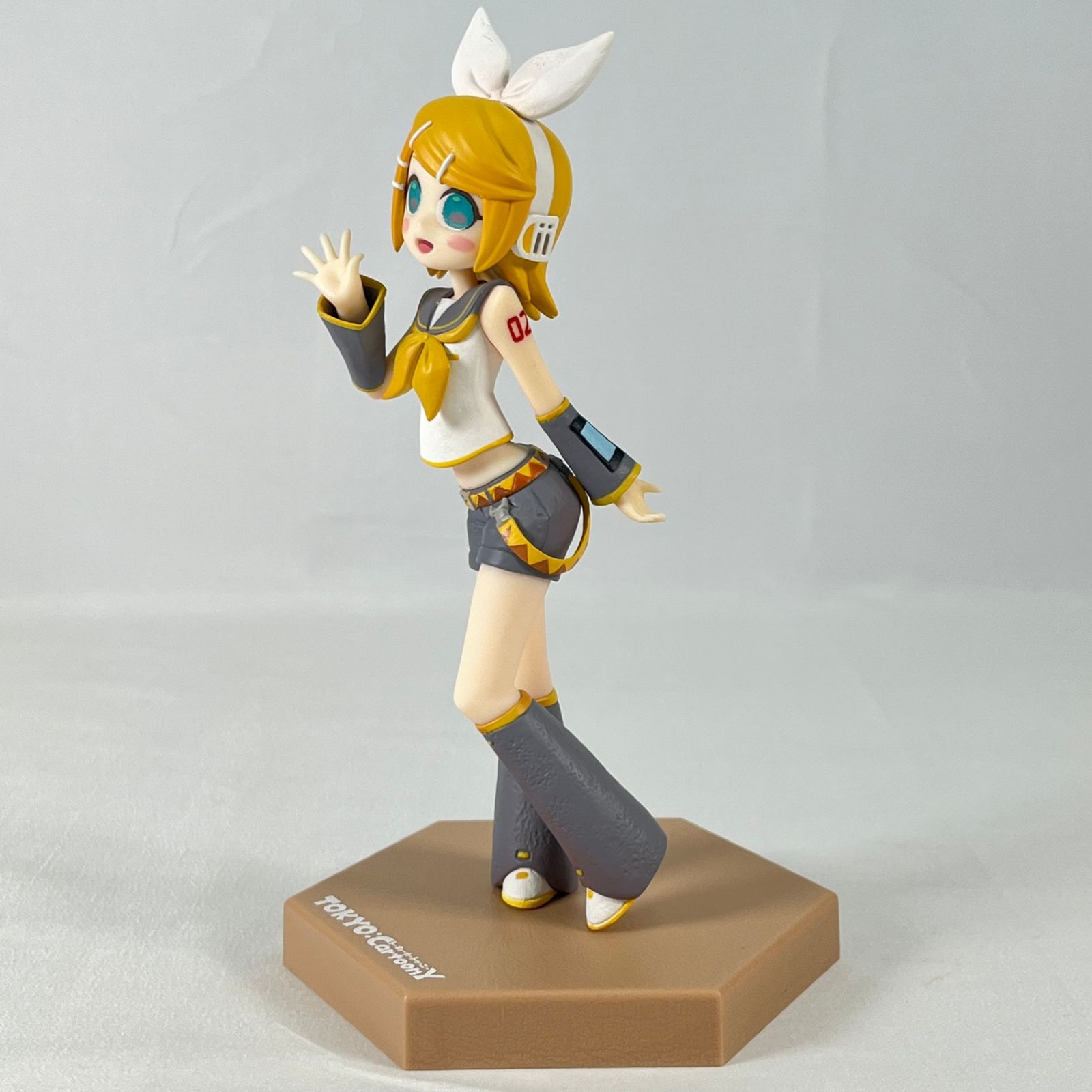 TOKYO CartoonY 初音ミク 鏡音レン フィギュア アミューズメント景品】フリューより、「TOKYO:CartoonY figure