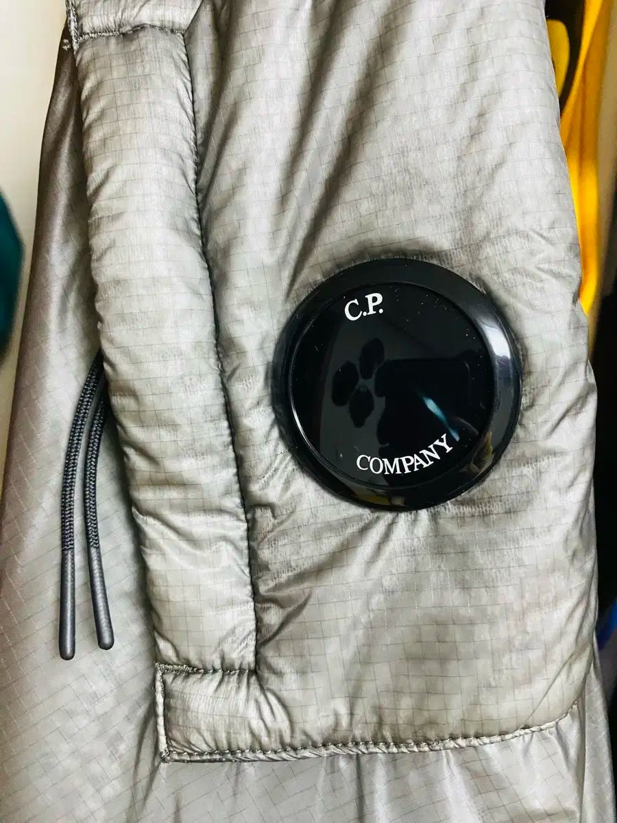 C.P. COMPANY シーピーカンパニー ナダシェル ジャケット 25ss グレーパール Lサイズ KANDAIZUMI_COM