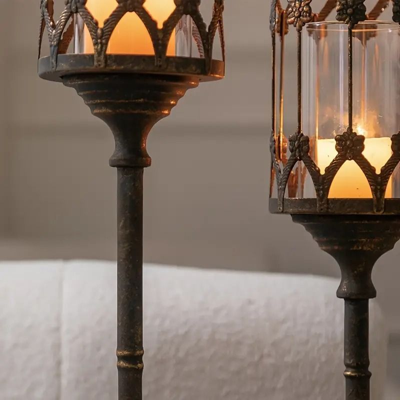 キャンドルホルダー キャンドルスタンド アンティーク アイアン フロアランタン おしゃれ シャビーシック ヴィンテージ インテリア 室内装飾 ヨーロピアン ロウソク立て ディスプレイ ナチュラル 玄関 リビング 2サイズ展開 NEXPOTALLINN_EU