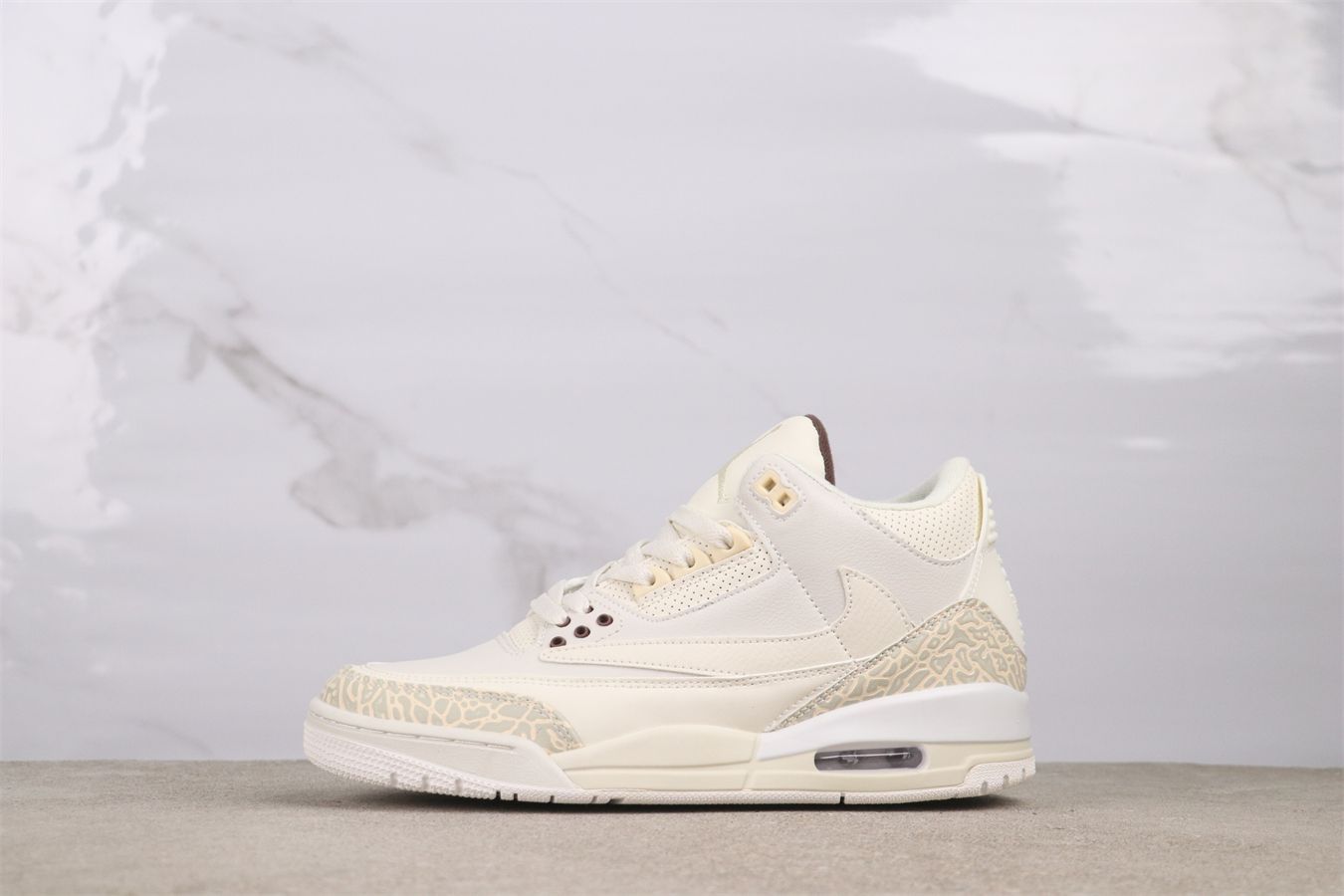 今日 ジョーダン 3 Air Jordan 3 136064 - 668 パロミノ Palomino -WTO輸入0
