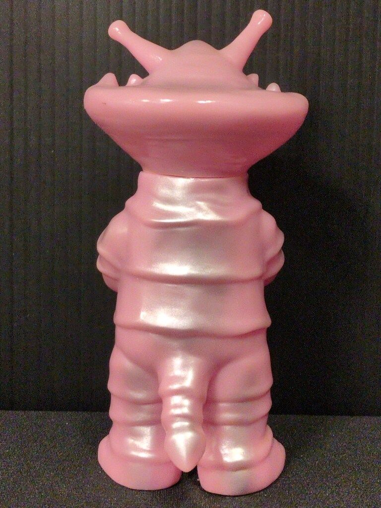 US TOYS 大怪獣シリーズ カネゴン ピンク成型 WCC-トイズランド