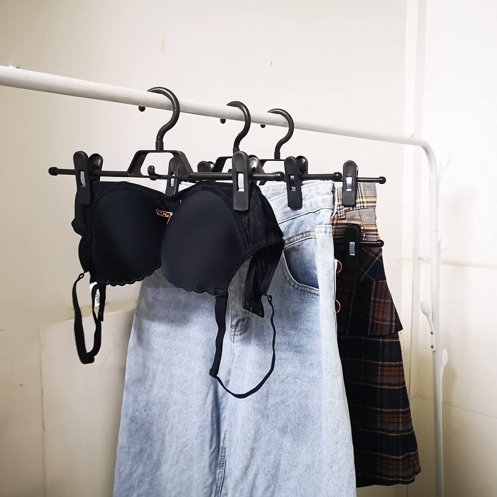 色:ブラック】ボトム スラックス パンツ ハンガー ハンガー 洗濯ハンガー 省 メルカリShops