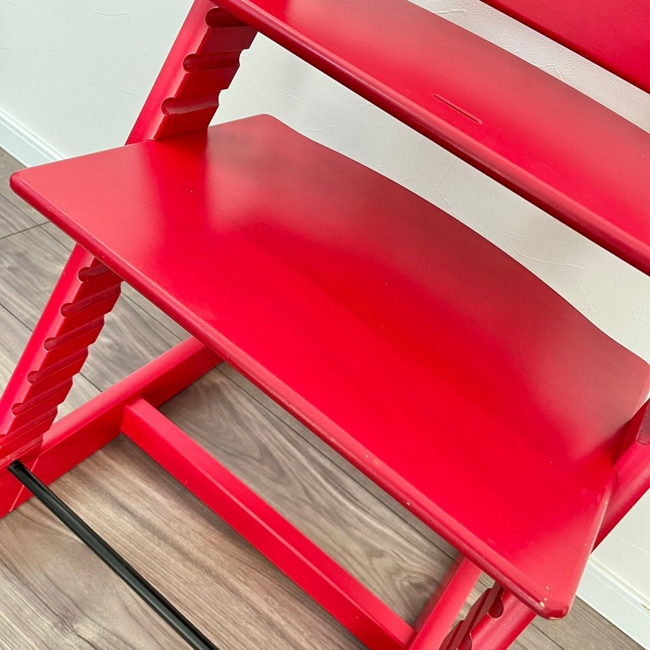 STOKE ストッケトリップトラップ レッド ベビーセット付き シリアル