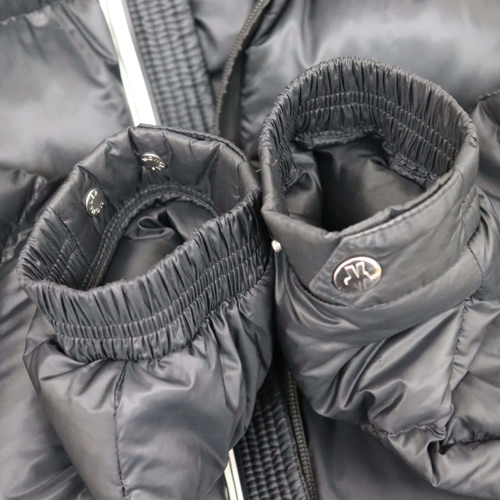 超希少 moncler ARVES ダウン メンズ サイズ2