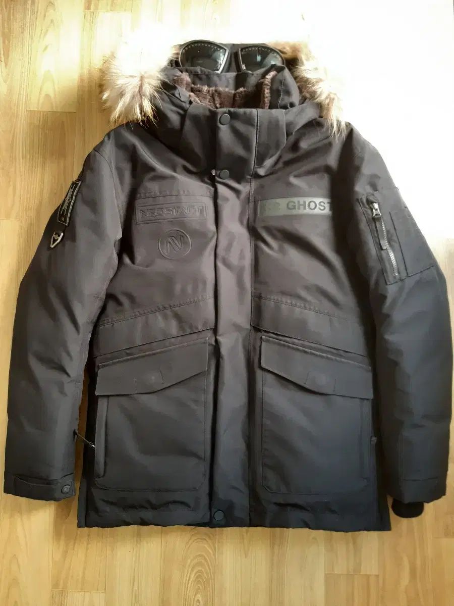 ADERERROR Plue windbreakerベージュナイロンジャケット ADERERROR - Plue windbreaker