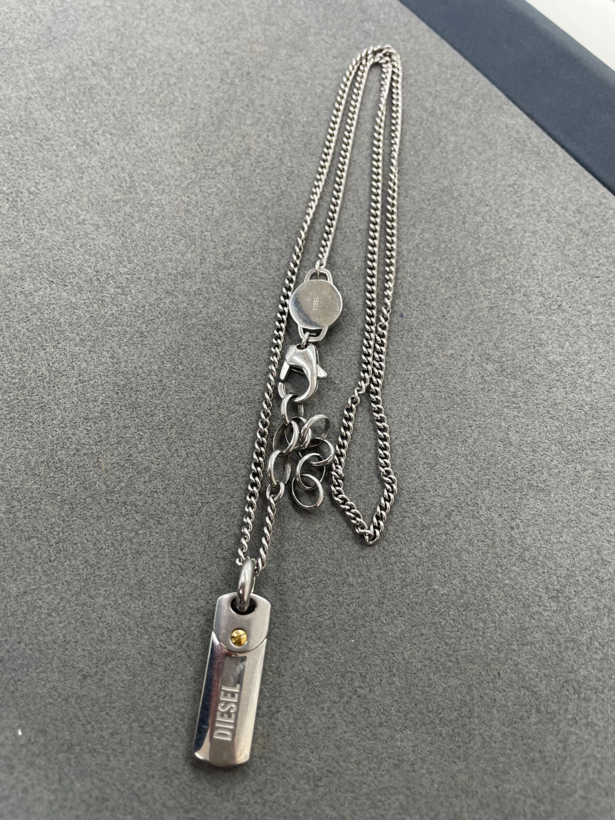 D【ブランド】DX1116 ディーゼル DEISEL メンズ ネックレス ロゴ