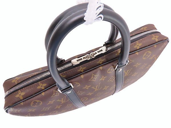 ほぼ新品 ルイヴィトン LOUIS VUITTON モノグラム マカサー PDV PM