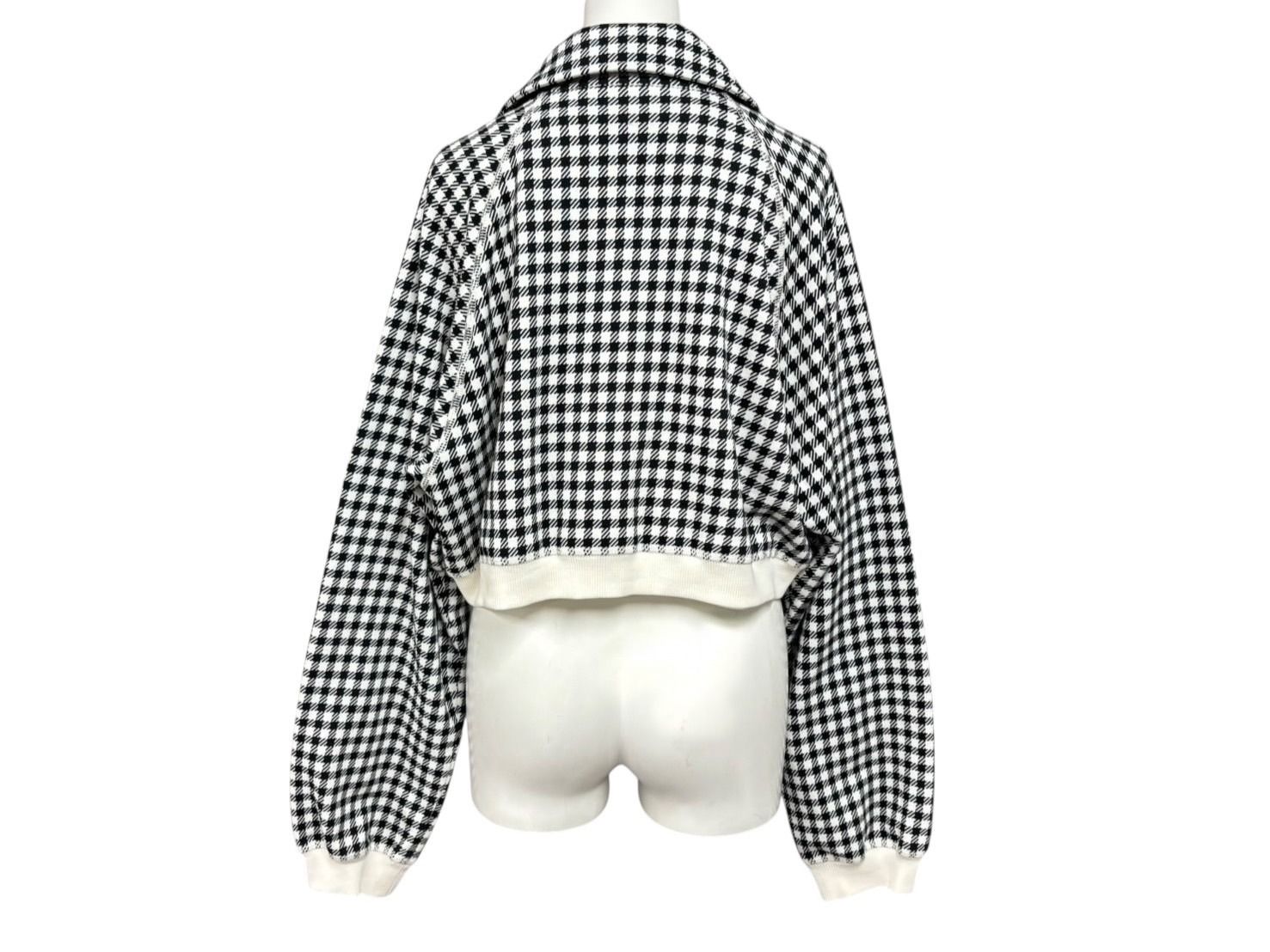 MIUMIU ミュウミュウ クロップド ブルゾン ジャケット MJL819 サイズM チェック柄 ロゴ ラグラン ホワイト ブラック 4b008193