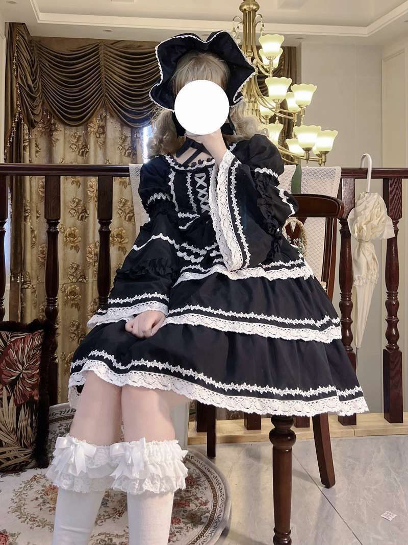 ロリータ 洋装