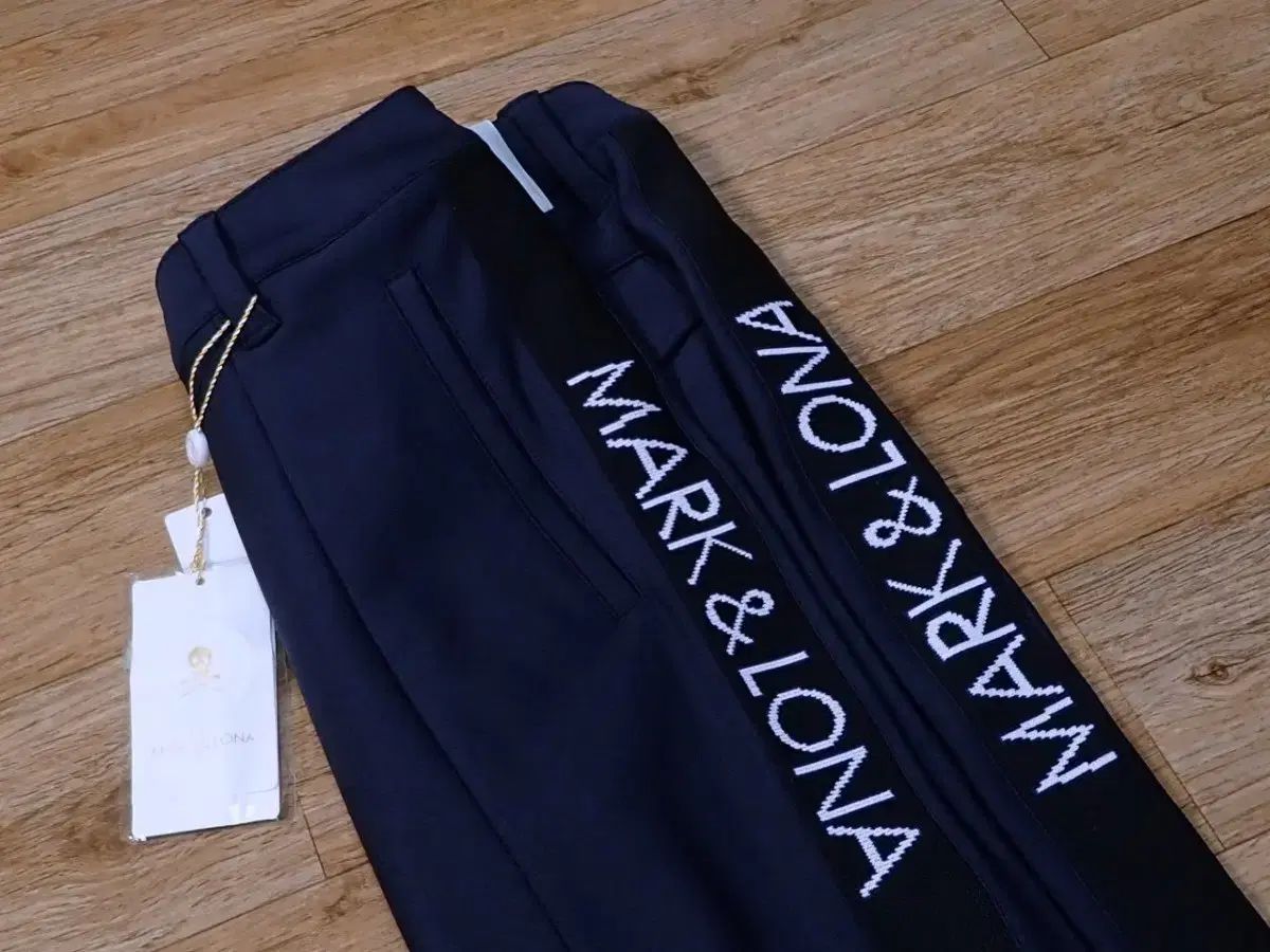 女 67 ) マーク＆ローナ MARK AND RONA セットアップ レディース