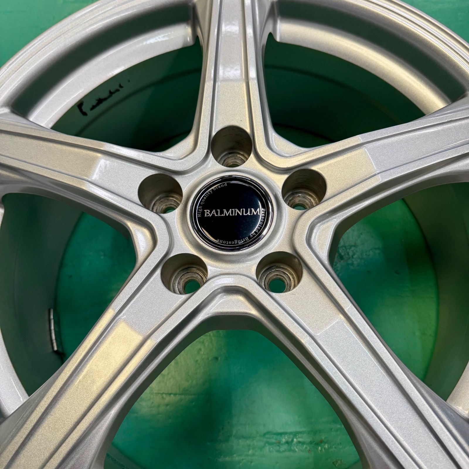 【中古】BALMINUM VR5 17インチ 中古 ブリヂストン BALMINUM バルミナ VR5 17インチ アルミ