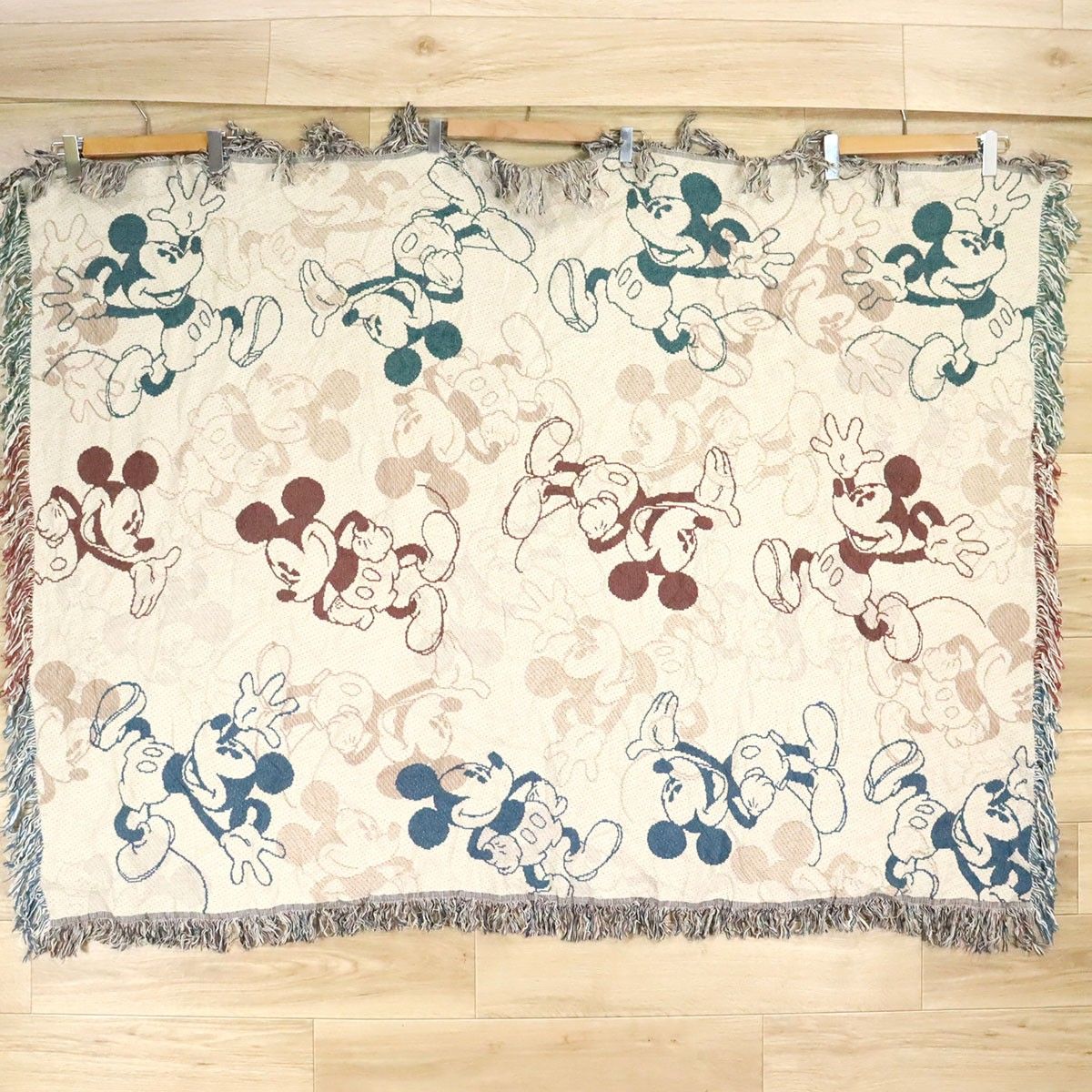 ミッキーマウス　マルチカバー　ソファーカバー　ヴィンテージラグ　162x136 ミッキーマウス マルチカバー ソファーカバー ヴィンテージラグ 162x136