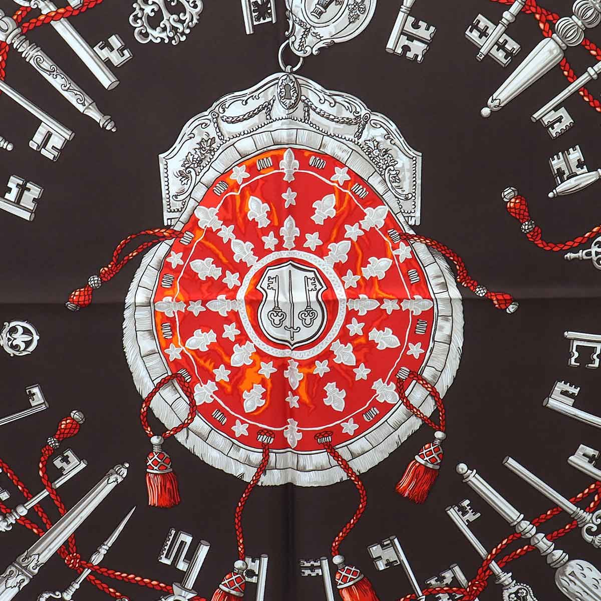 HERMES エルメスカレ90 Les Cles 鍵柄未使用、ケース付き