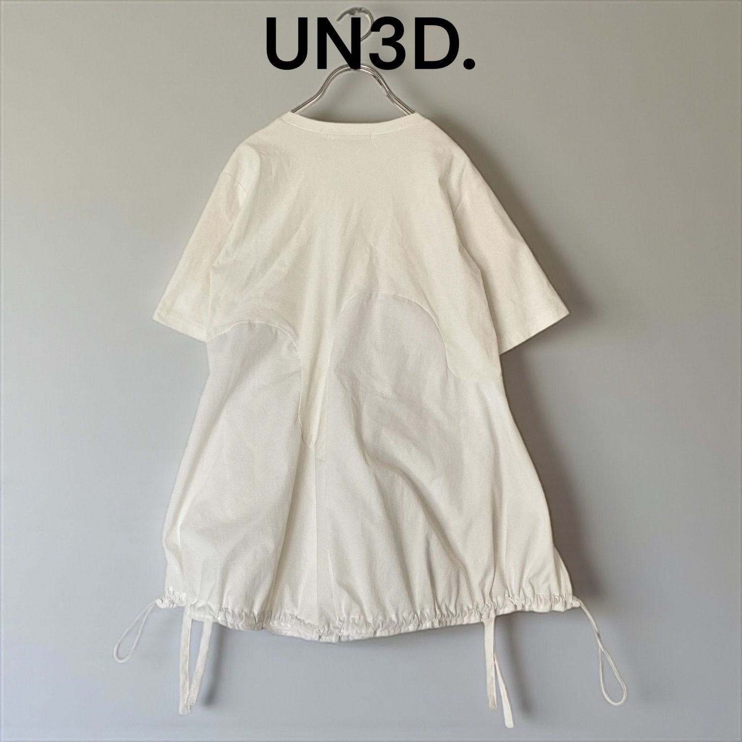 UN 3 D. アンスリード ウェーブラインTシャツ ホワイト