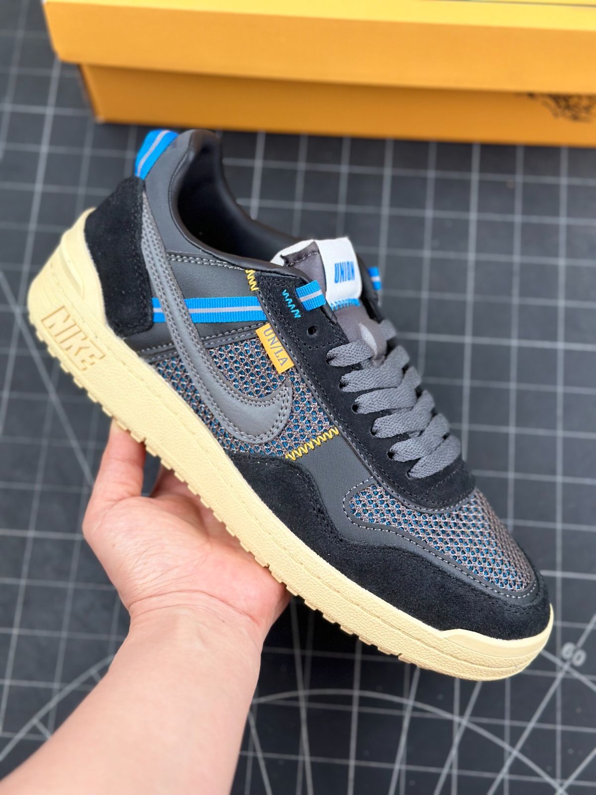 新品UNION × Nike Field General SP 