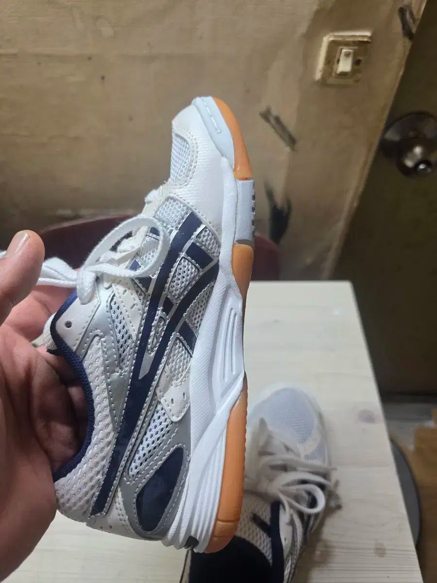 アシックス 宝くじ