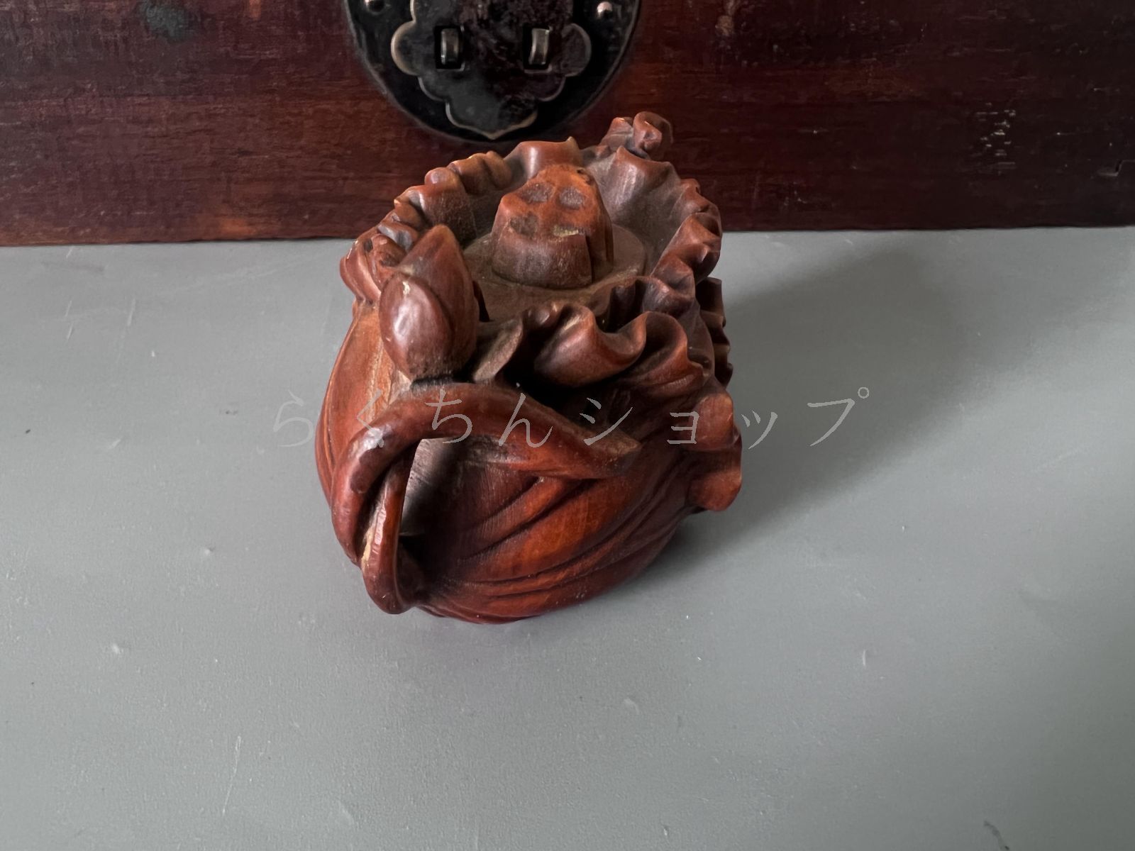 若者の大愛商品 黄楊木細密彫 旧家蔵出し 茶壷型 文房賞物 水柱 水滴 荷花紋 彫刻+オブジェ