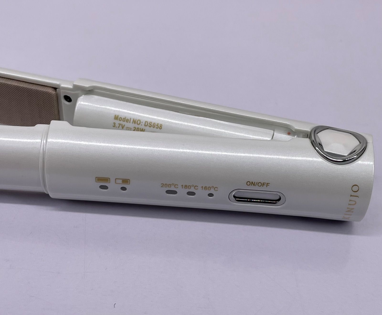 絹女KINUJOリップアイロン コードレスヘアアイロン KINUJO DS058